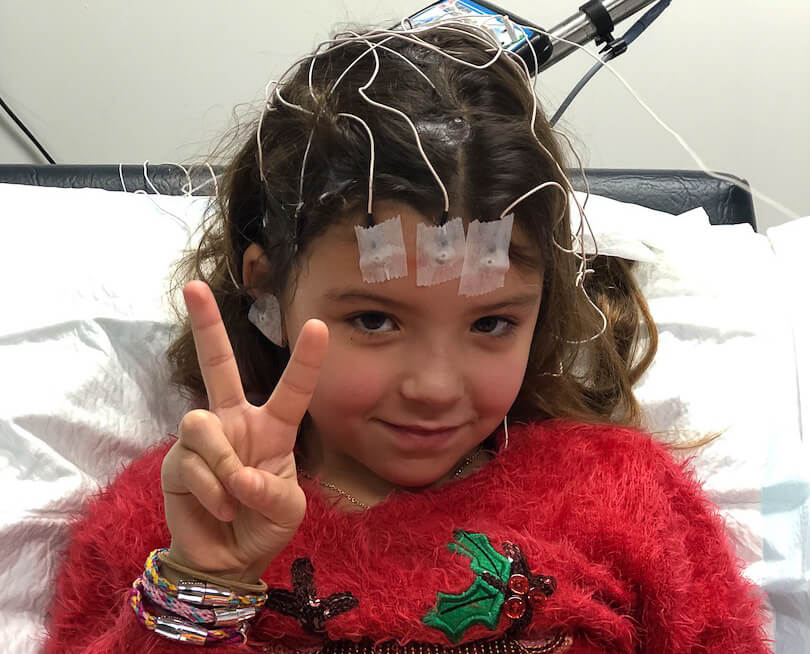 Wat is epilepsie - Marley tijdens een EEG
